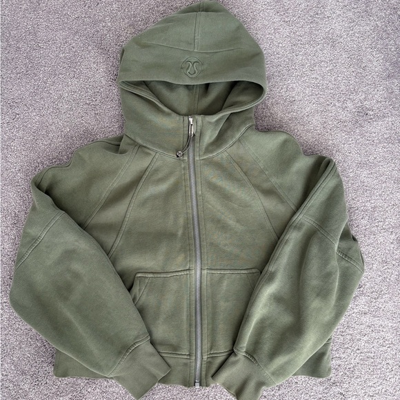 lululemon athletica Sweaters - Lululemon Scuba Zip Up Crop Hoodie (XS/S)